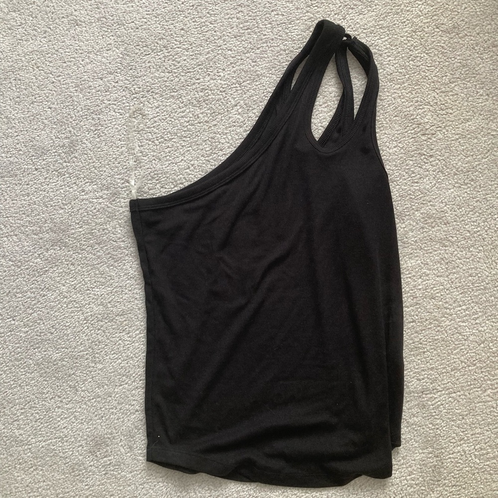Old Navy NWT - Black One-Shoulder Women's Top - M
